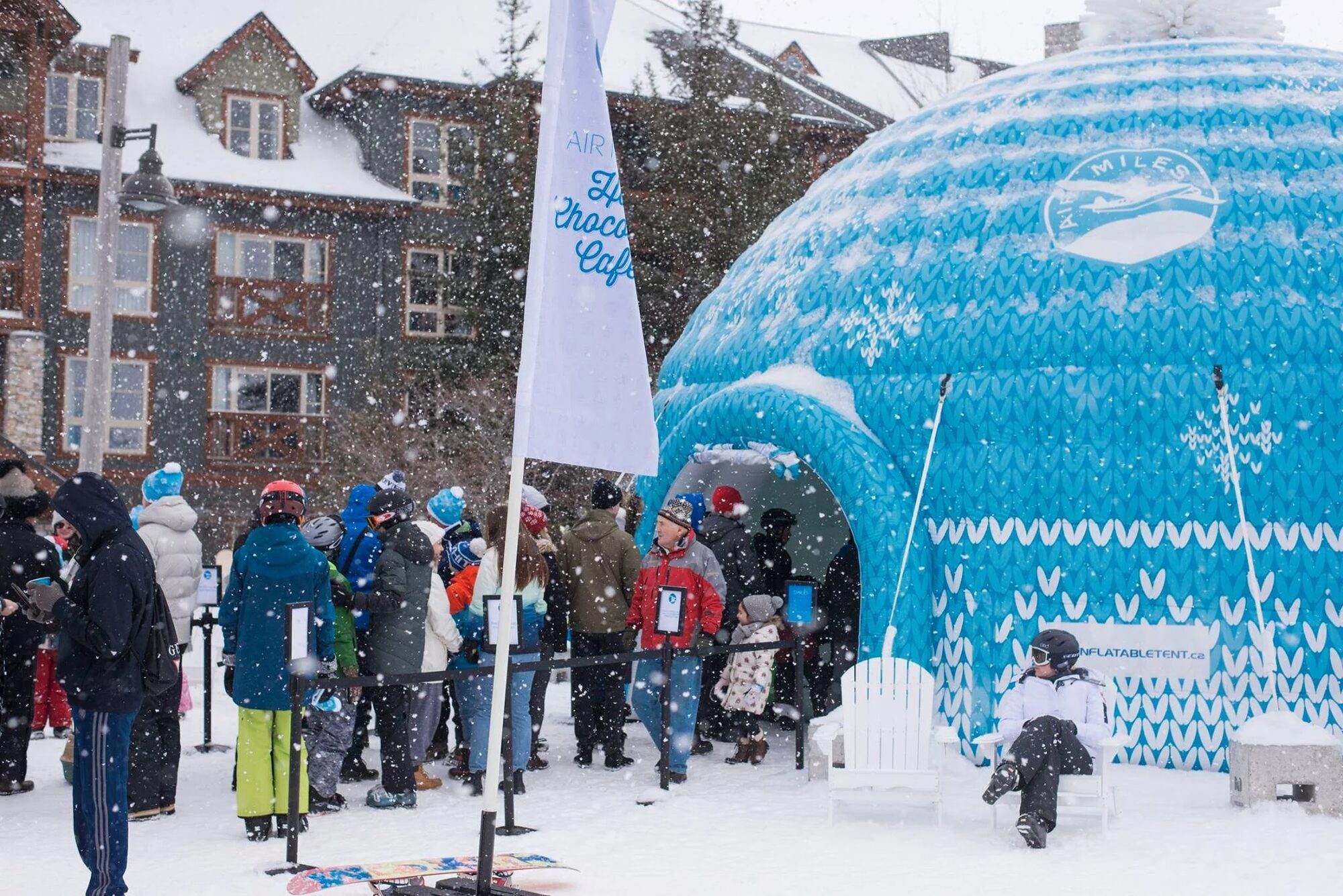Air Miles Holiday Toque Tour