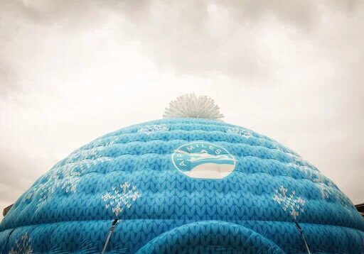 Air Miles Holiday Toque Tour